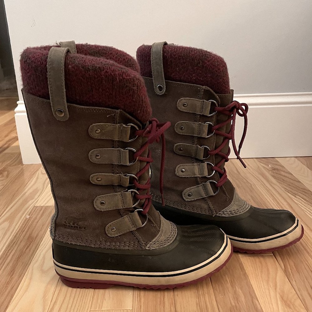 Sorel Joan of Arctic Knit Waterproof Women's Boots - 7